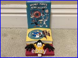Warner Bros Looney Tunes DAFFY & BUGS Bookends Cartoon Classics RARE (READ)