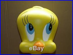 Warner Bros. Original Tweety Statue 1996 17 Tall Extremely Rare Excellent Cond