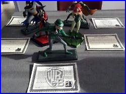 Warner Bros Porcelain Set Of 5 Harley Quinn Poison Ivy Riddler Batman Robin. Rare