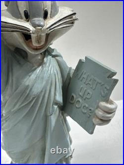 Warner Bros Store Bugs Bunny Statue official souvenir Statue of Liberty -rare