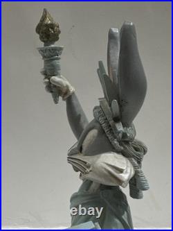 Warner Bros Store Bugs Bunny Statue official souvenir Statue of Liberty -rare