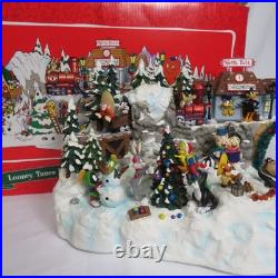 Warner Brothers Looney Tunes Musical Animated Winter Wonderland Limited RARE