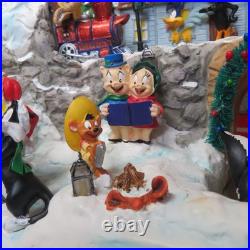 Warner Brothers Looney Tunes Musical Animated Winter Wonderland Limited RARE