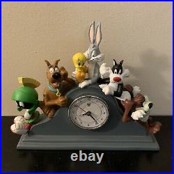 Warner Brothers Rare Looney Tunes Marvin Martian Bugs Tweety Scooby Clock Mint