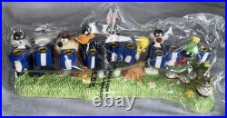 Warner Brothers Store Looney Tunes Menorah with box Hanukkah 1998 RARE -NOB