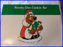 Warner Brothers Studio Store Vintage 1998 Santa Scooby Doo Cookie Jar